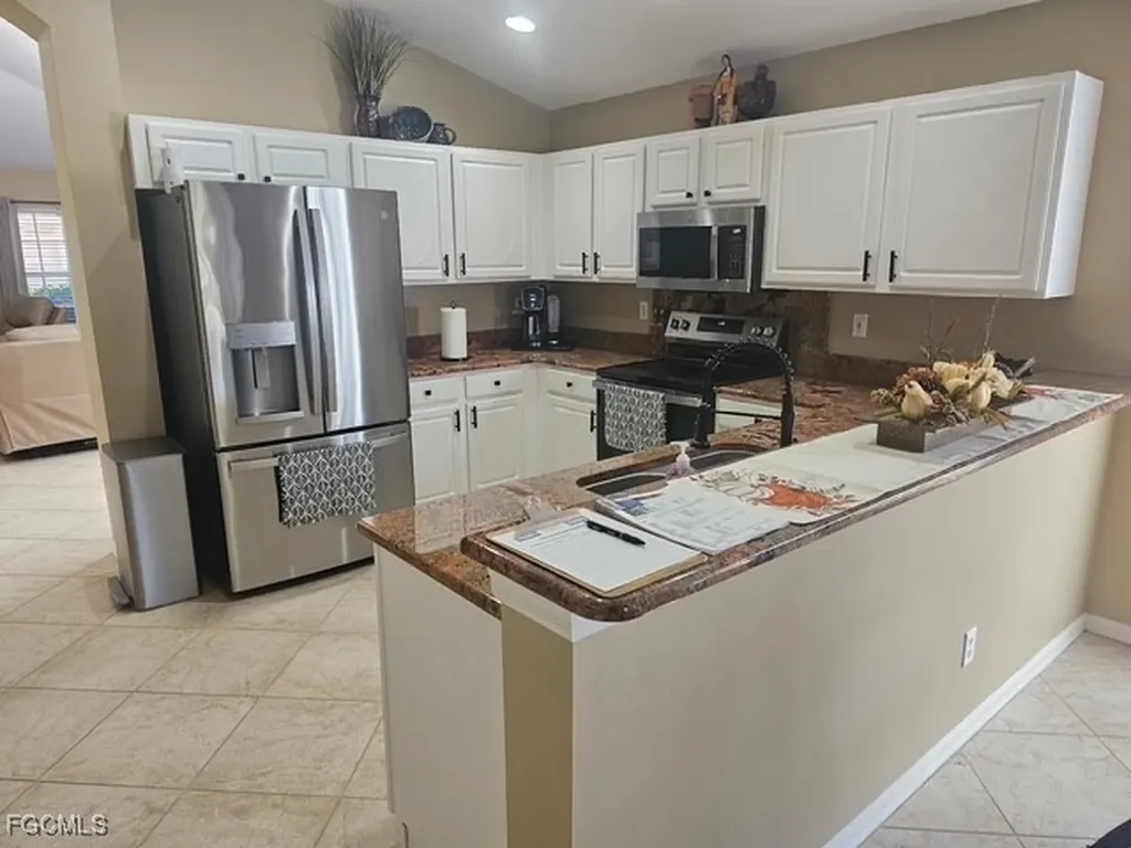 15773 Beachcomber Avenue Fort Myers FL 33908