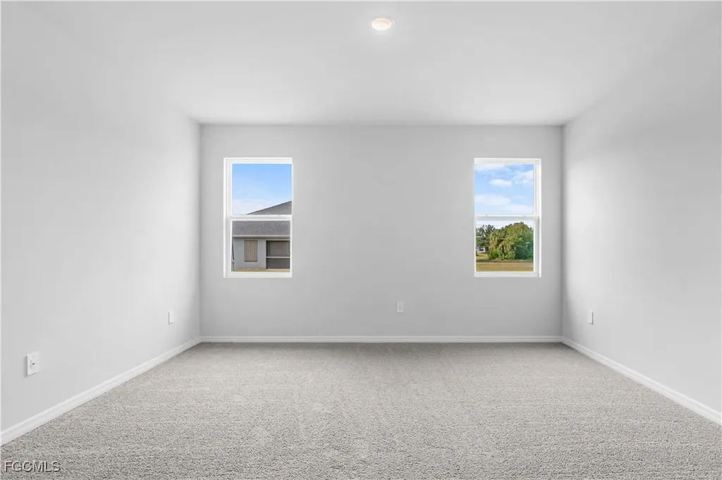 1150 NW 27th Place Cape Coral FL 33993