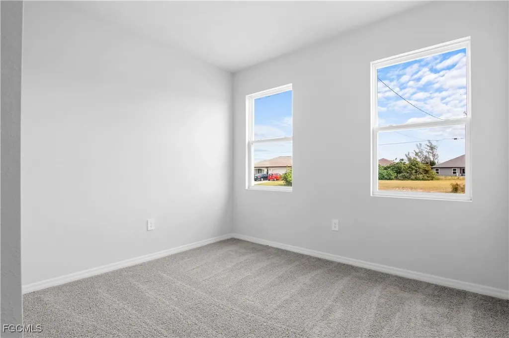 1150 NW 27th Place Cape Coral FL 33993