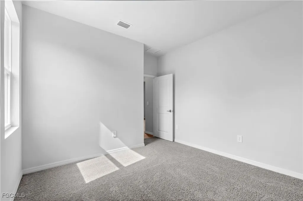 1150 NW 27th Place Cape Coral FL 33993