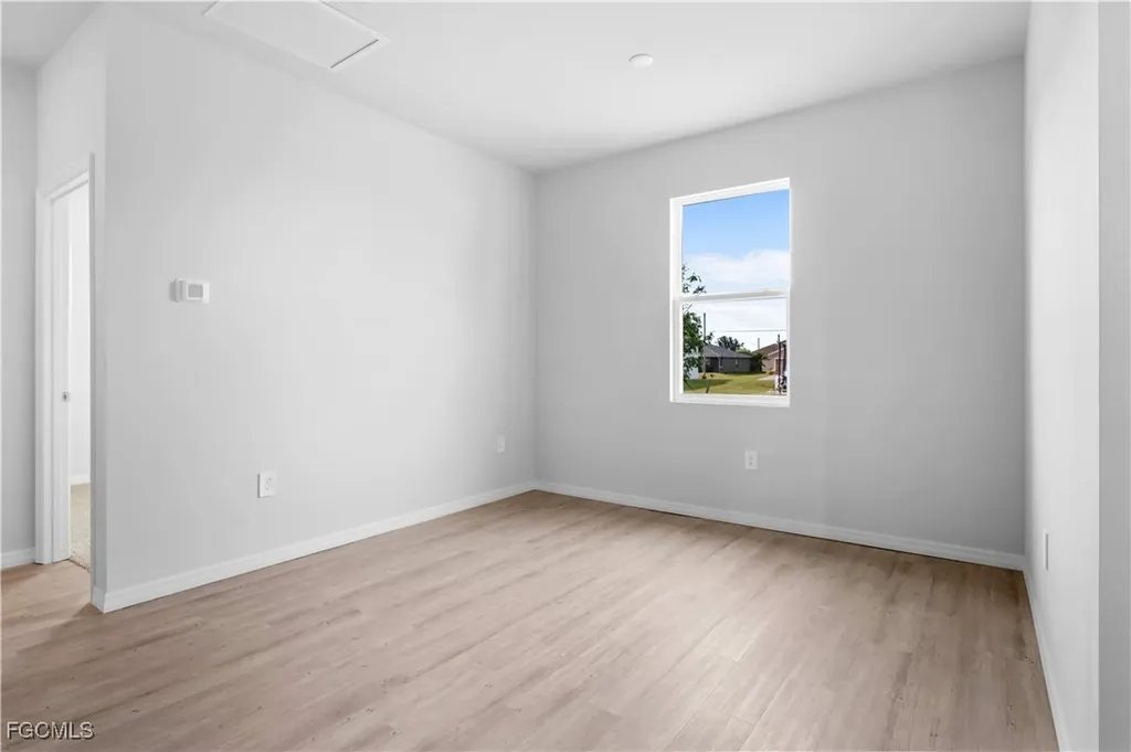 1150 NW 27th Place Cape Coral FL 33993