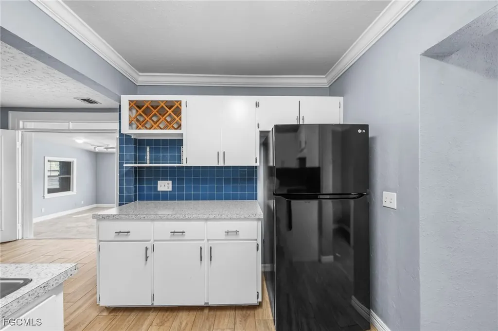 290 Granada Boulevard Fort Myers FL 33905