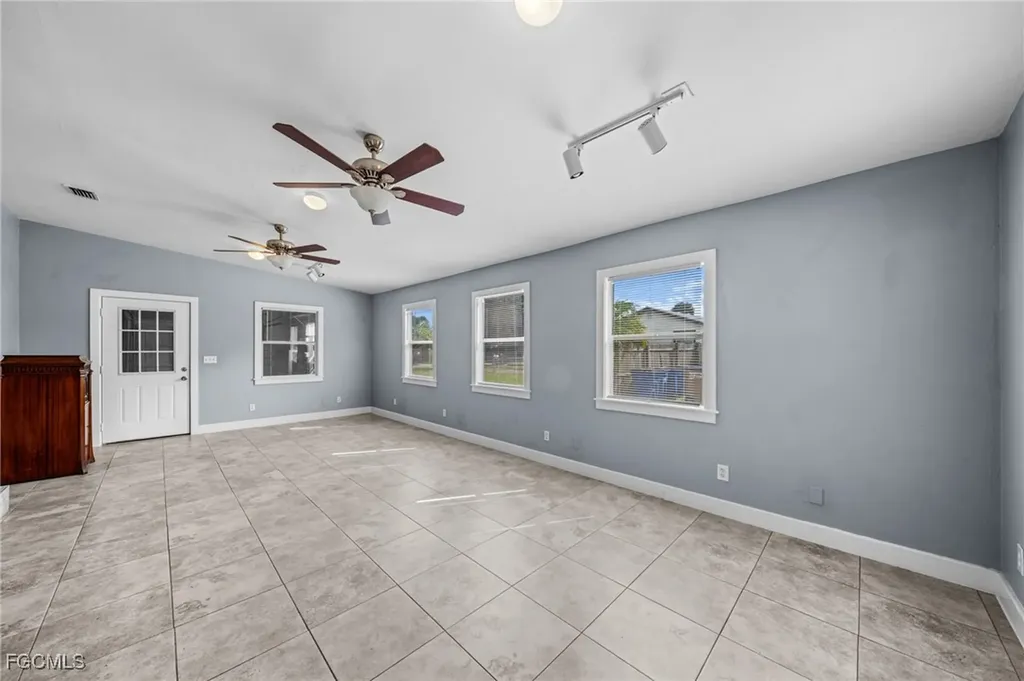 290 Granada Boulevard Fort Myers FL 33905