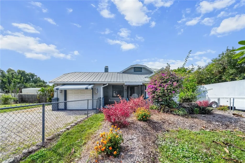 290 Granada Boulevard Fort Myers FL 33905