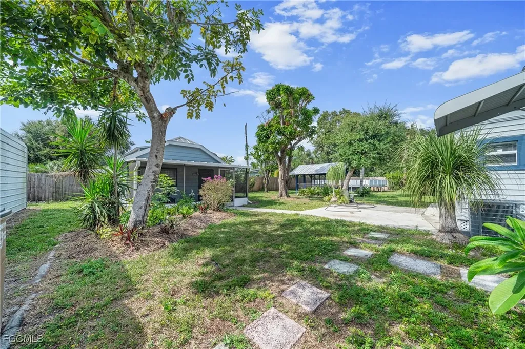 290 Granada Boulevard Fort Myers FL 33905