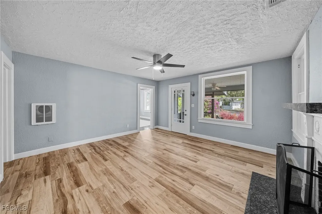 290 Granada Boulevard Fort Myers FL 33905