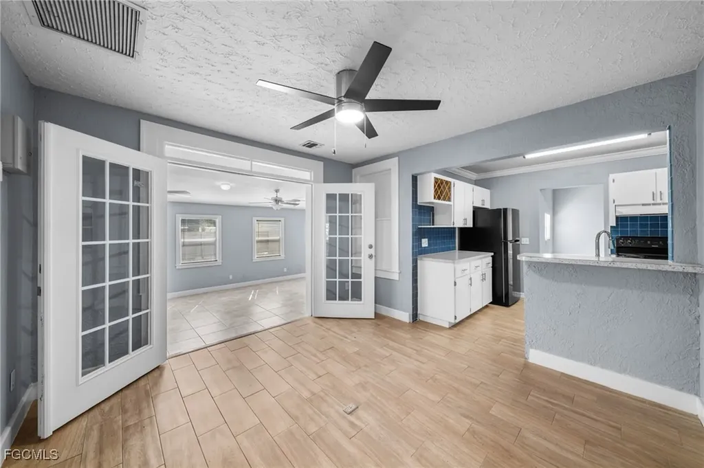 290 Granada Boulevard Fort Myers FL 33905