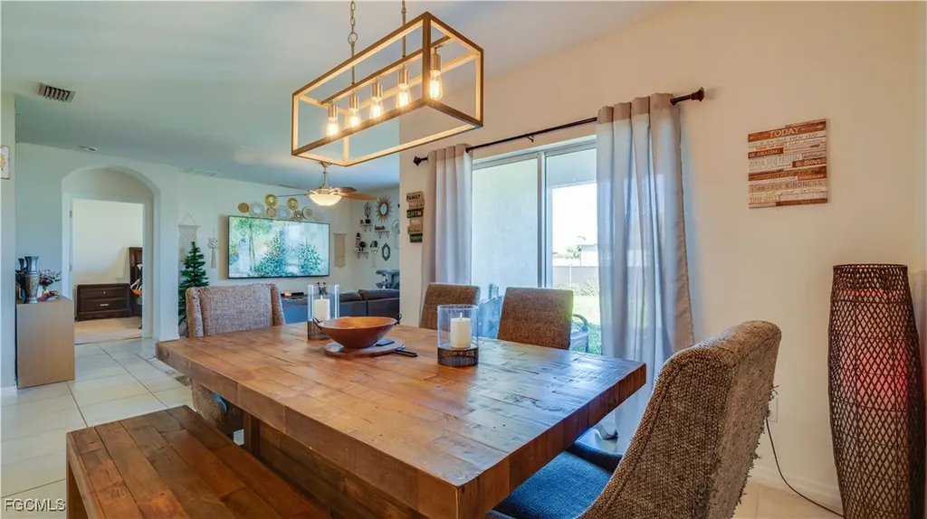 1103 SW 47th Street Cape Coral FL 33914