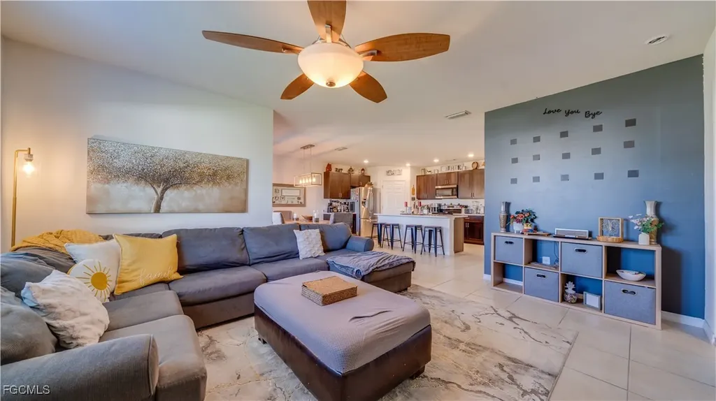 1103 SW 47th Street Cape Coral FL 33914