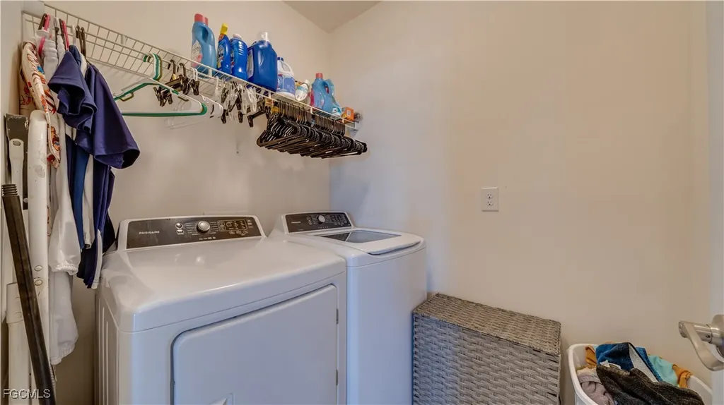 1103 SW 47th Street Cape Coral FL 33914