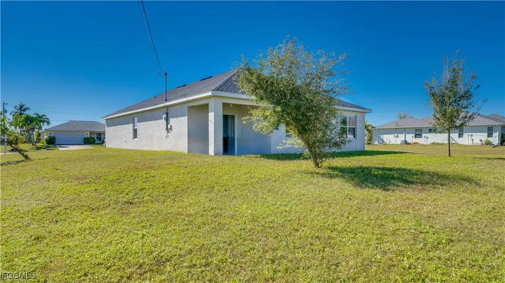 1103 SW 47th Street Cape Coral FL 33914