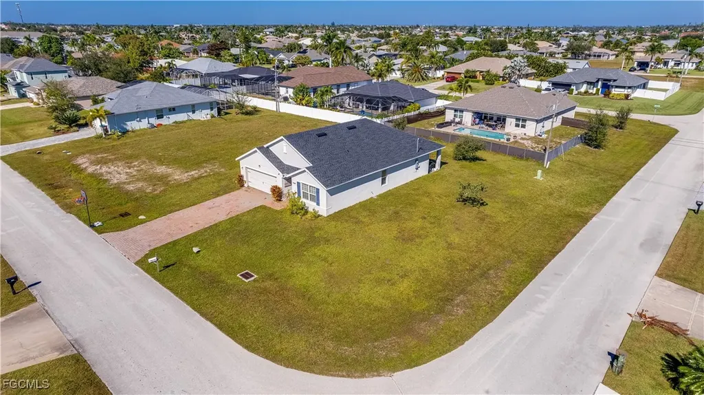 1103 SW 47th Street Cape Coral FL 33914