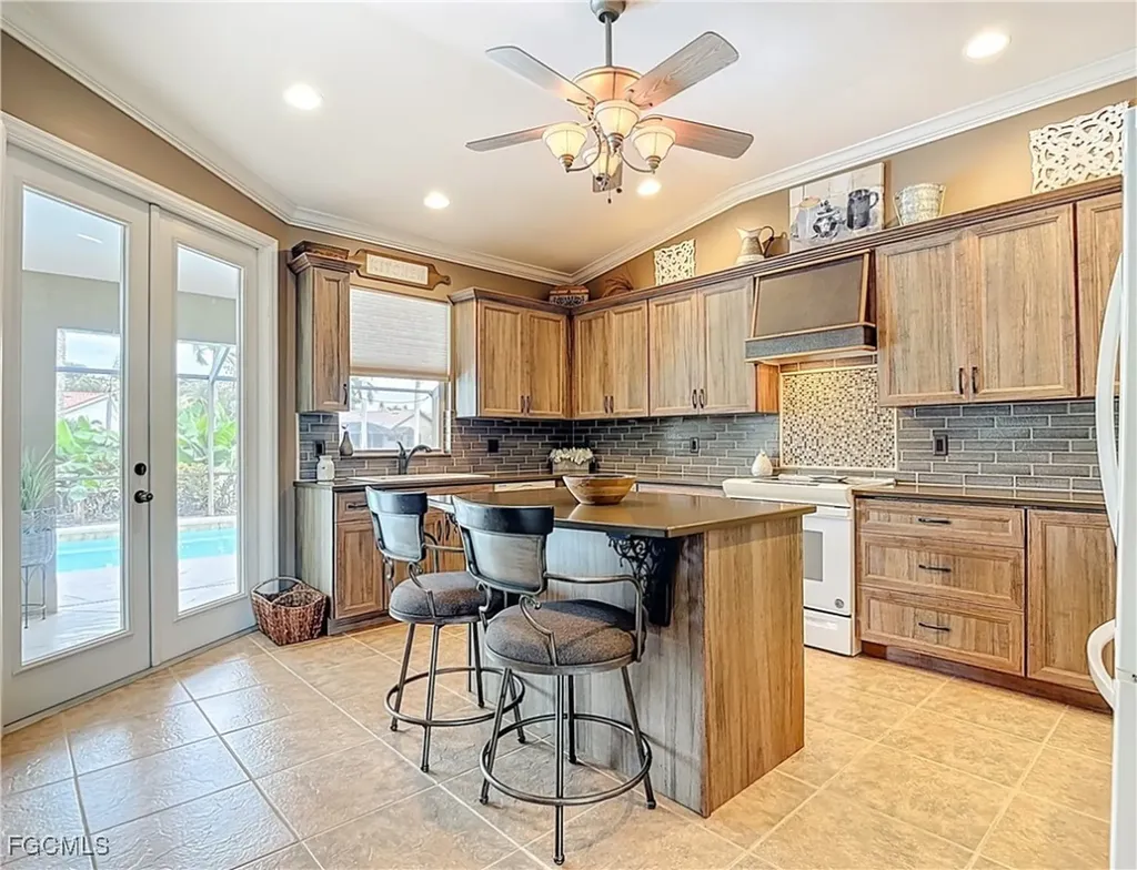 28840 Regis Court Bonita Springs FL 34134