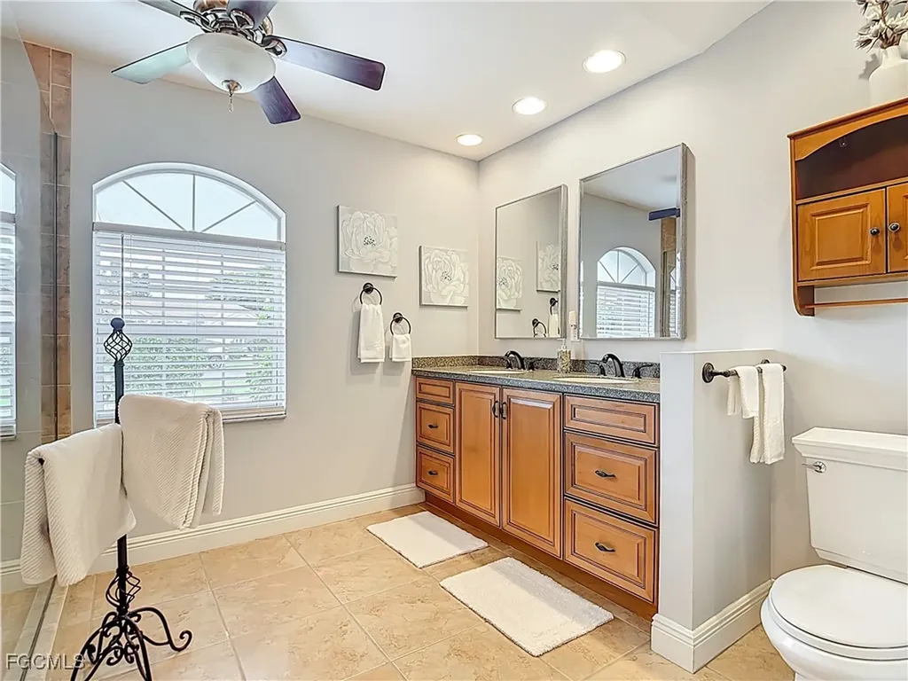 28840 Regis Court Bonita Springs FL 34134