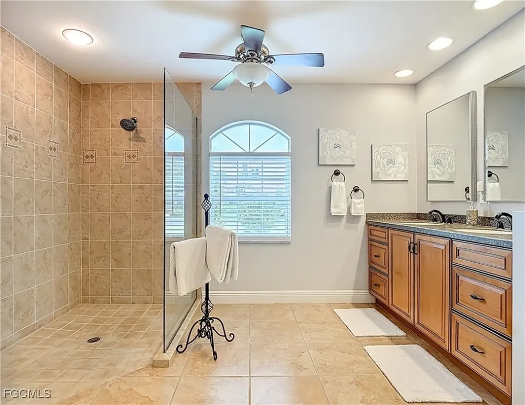 28840 Regis Court Bonita Springs FL 34134