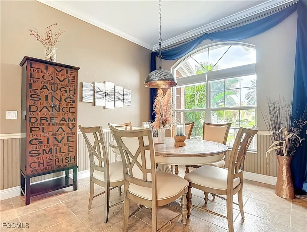 28840 Regis Court Bonita Springs FL 34134