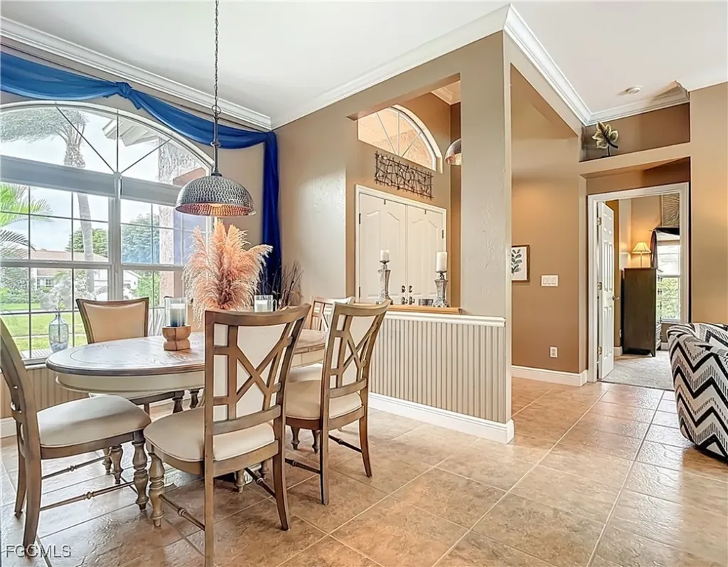 28840 Regis Court Bonita Springs FL 34134