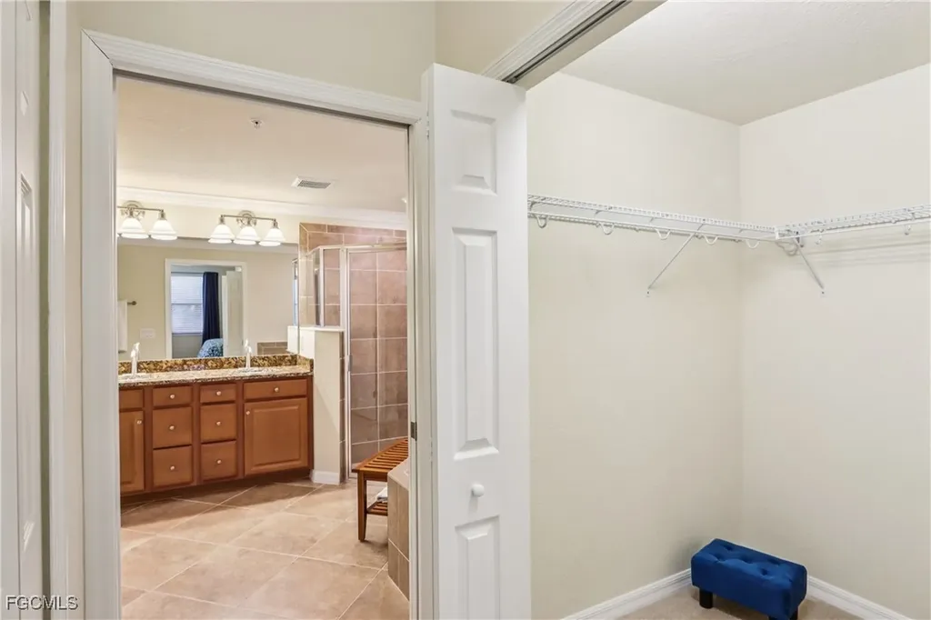28000 Cookstown Court Bonita Springs FL 34135