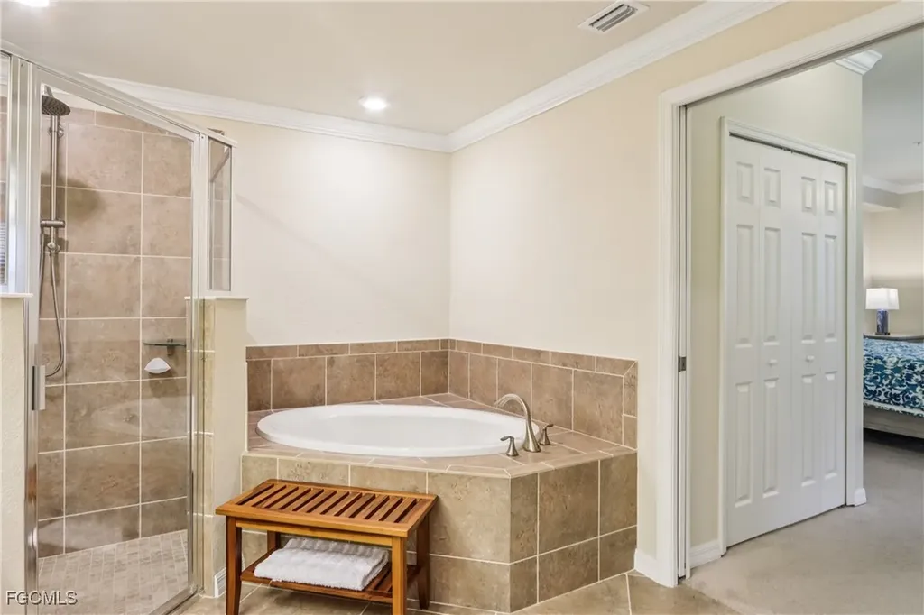 28000 Cookstown Court Bonita Springs FL 34135