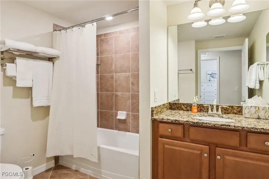 28000 Cookstown Court Bonita Springs FL 34135