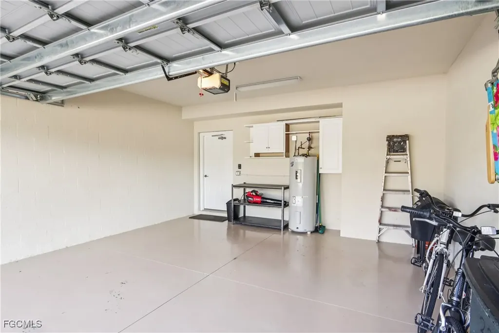 28000 Cookstown Court Bonita Springs FL 34135