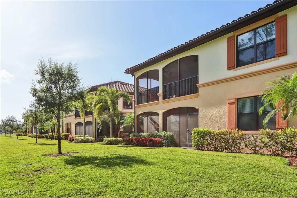 28000 Cookstown Court Bonita Springs FL 34135