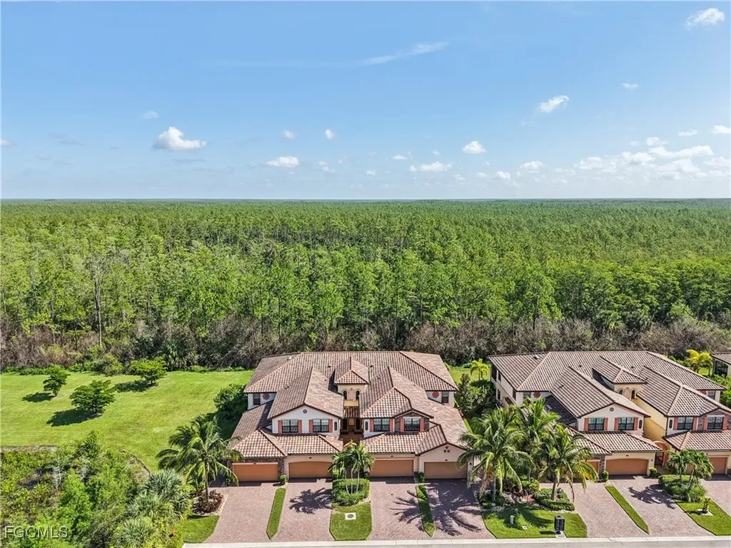 28000 Cookstown Court Bonita Springs FL 34135