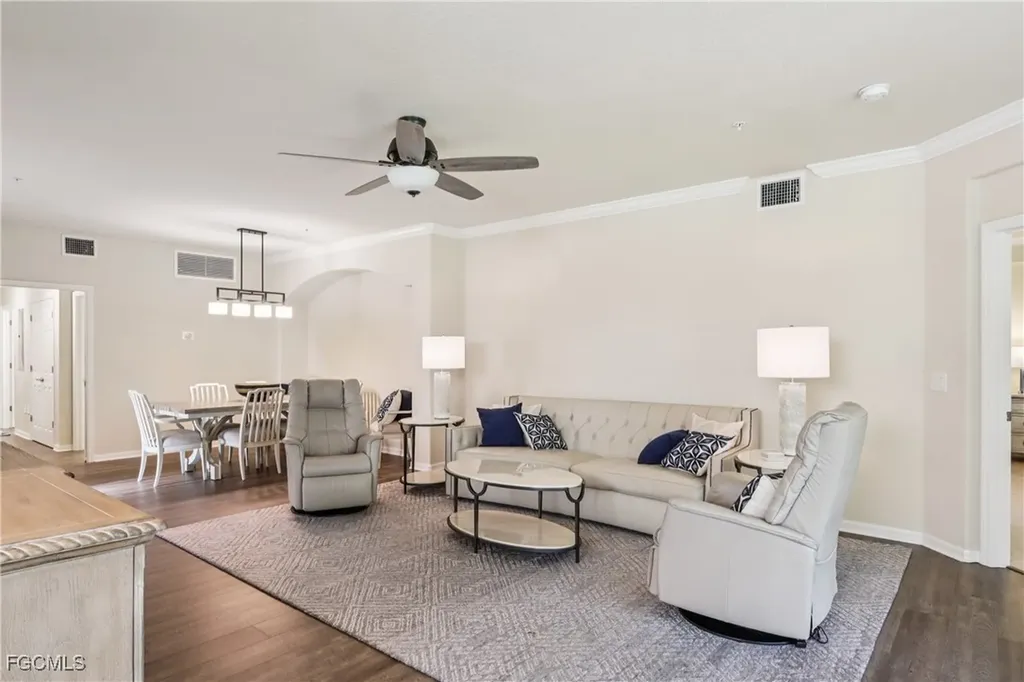 28000 Cookstown Court Bonita Springs FL 34135