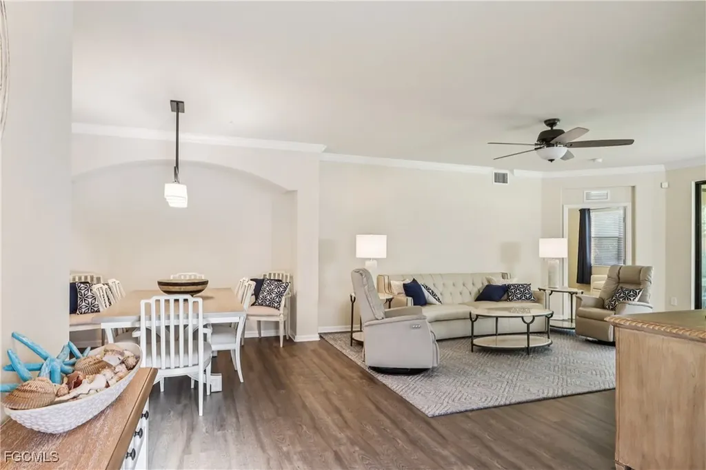 28000 Cookstown Court Bonita Springs FL 34135