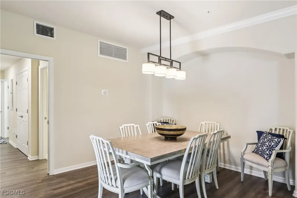 28000 Cookstown Court Bonita Springs FL 34135