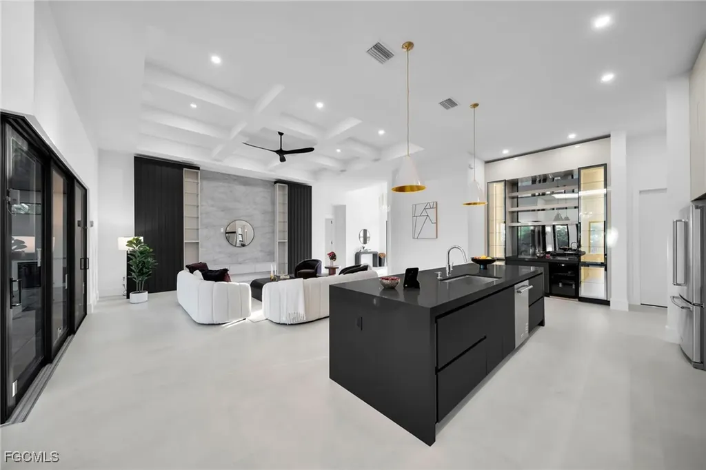 3829 SW 20th Avenue Cape Coral FL 33914