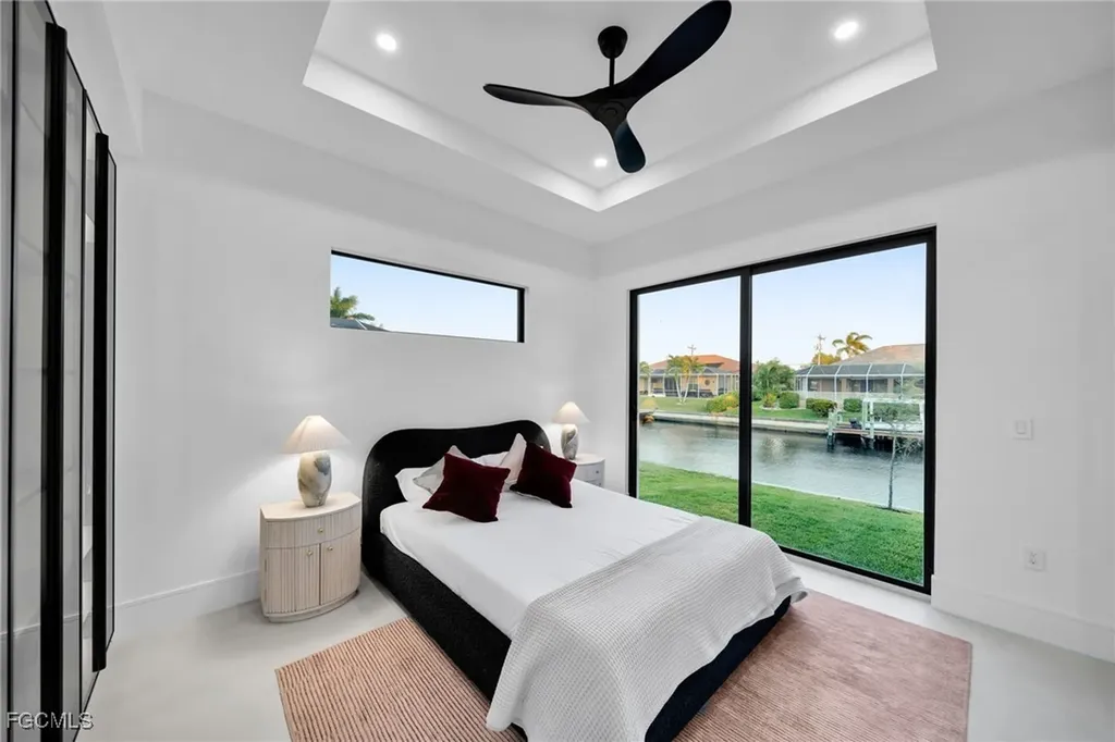 3829 SW 20th Avenue Cape Coral FL 33914