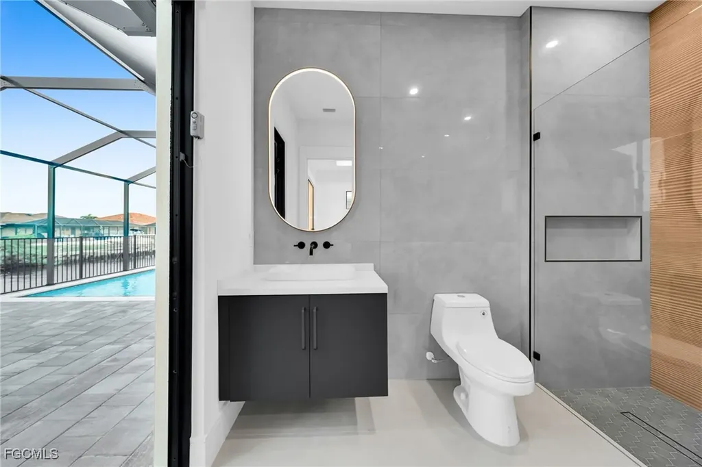 3829 SW 20th Avenue Cape Coral FL 33914