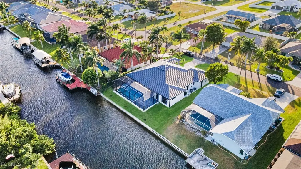 3829 SW 20th Avenue Cape Coral FL 33914