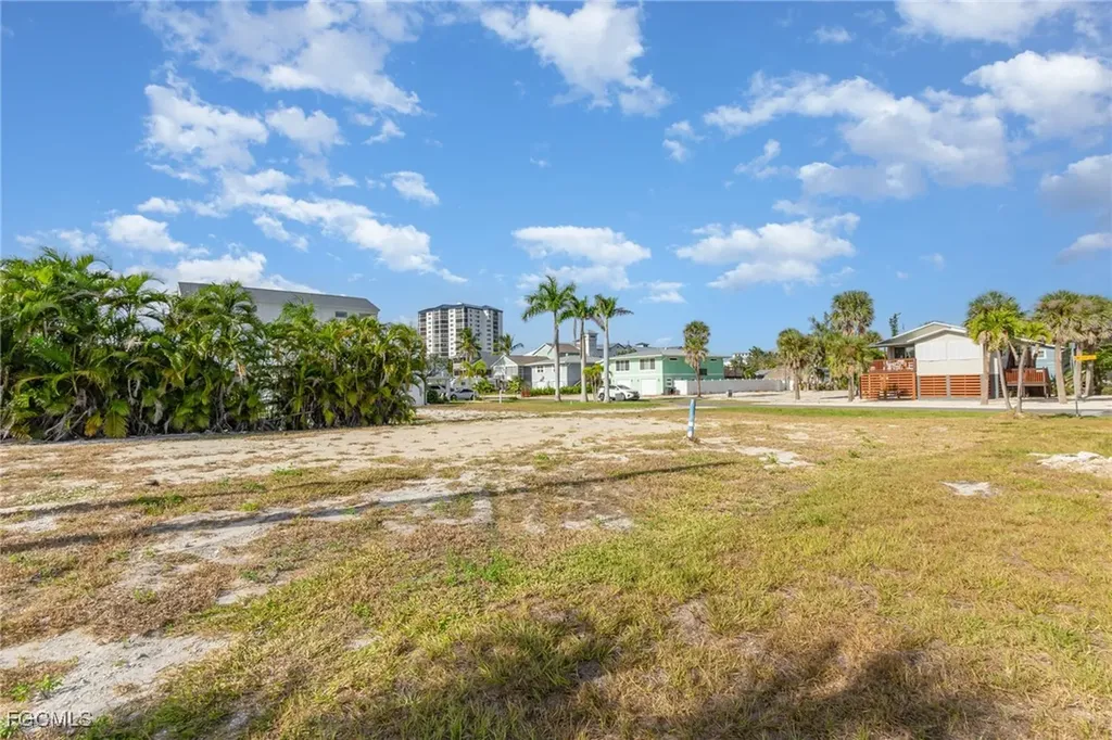 311 Bayland Road Fort Myers Beach FL 33931