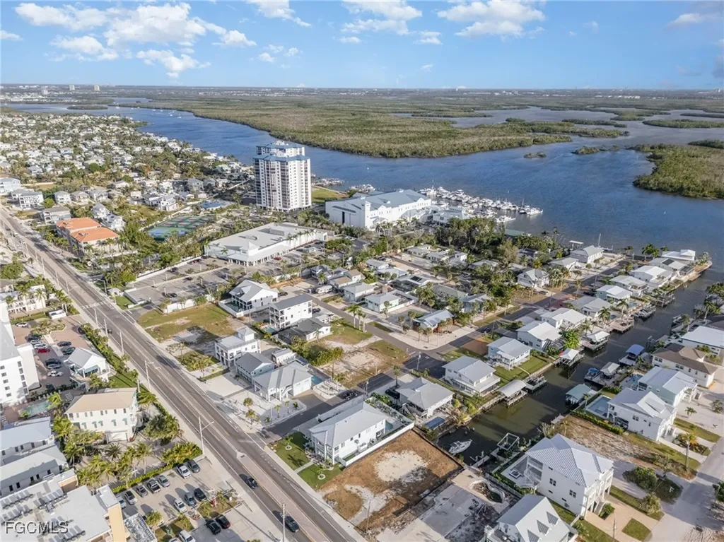 311 Bayland Road Fort Myers Beach FL 33931