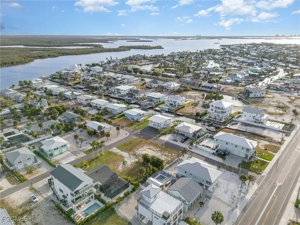 311 Bayland Road Fort Myers Beach FL 33931