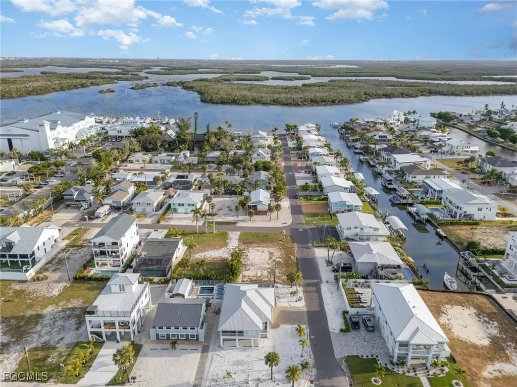 311 Bayland Road Fort Myers Beach FL 33931