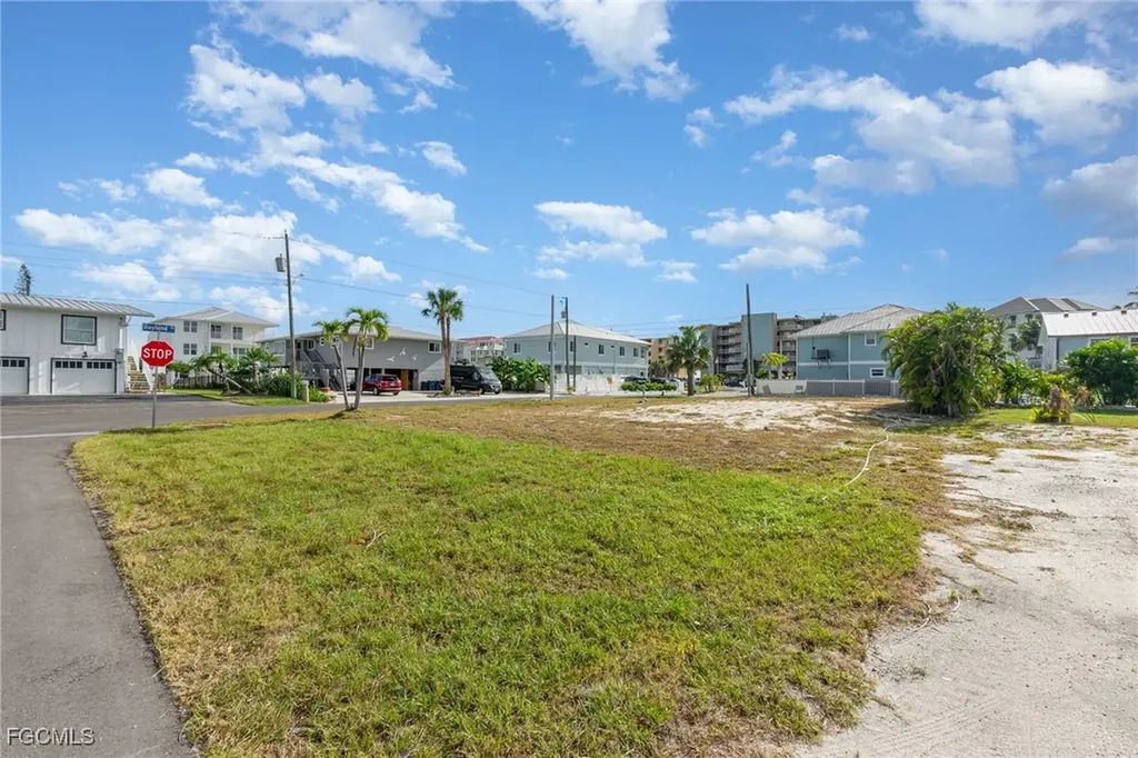 311 Bayland Road Fort Myers Beach FL 33931
