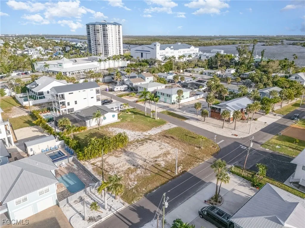 311 Bayland Road Fort Myers Beach FL 33931