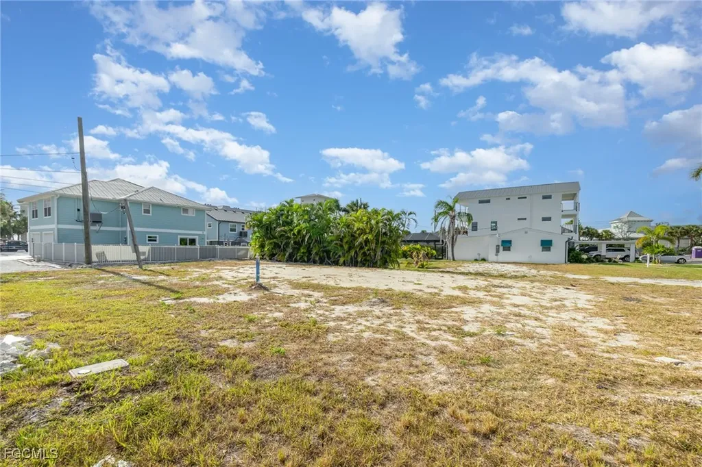 311 Bayland Road Fort Myers Beach FL 33931