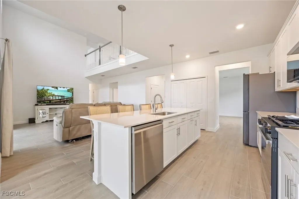 19112 Hanley Boulevard Estero FL 33928