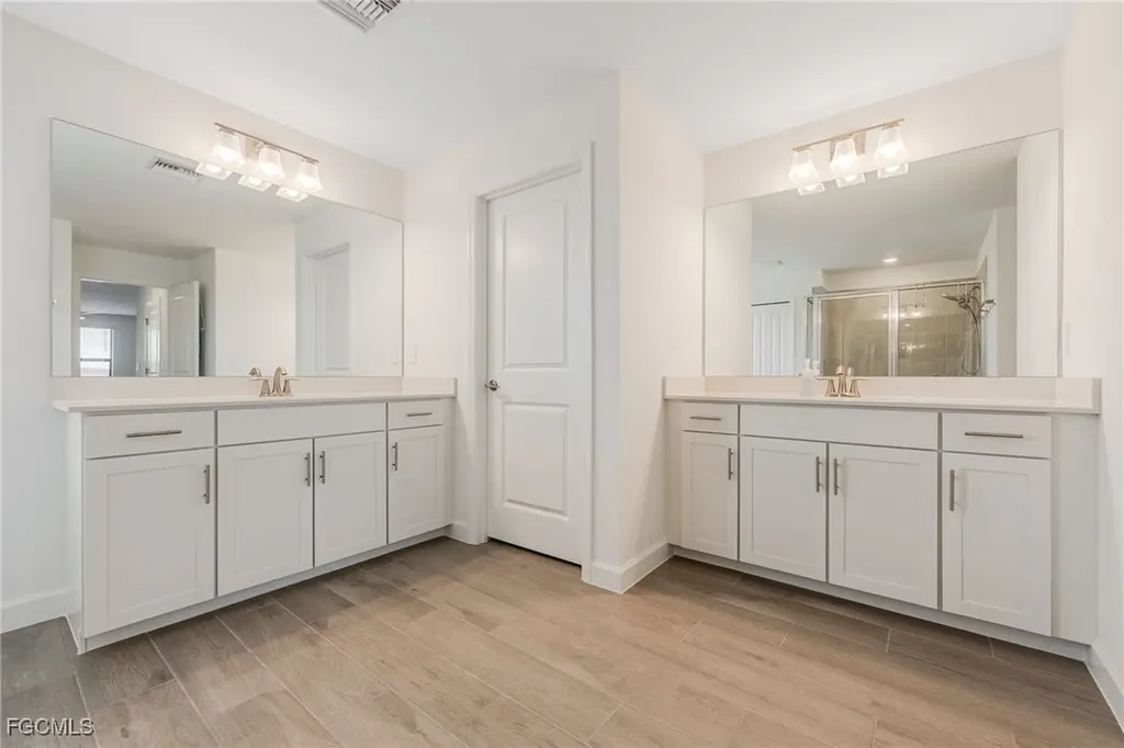 19112 Hanley Boulevard Estero FL 33928