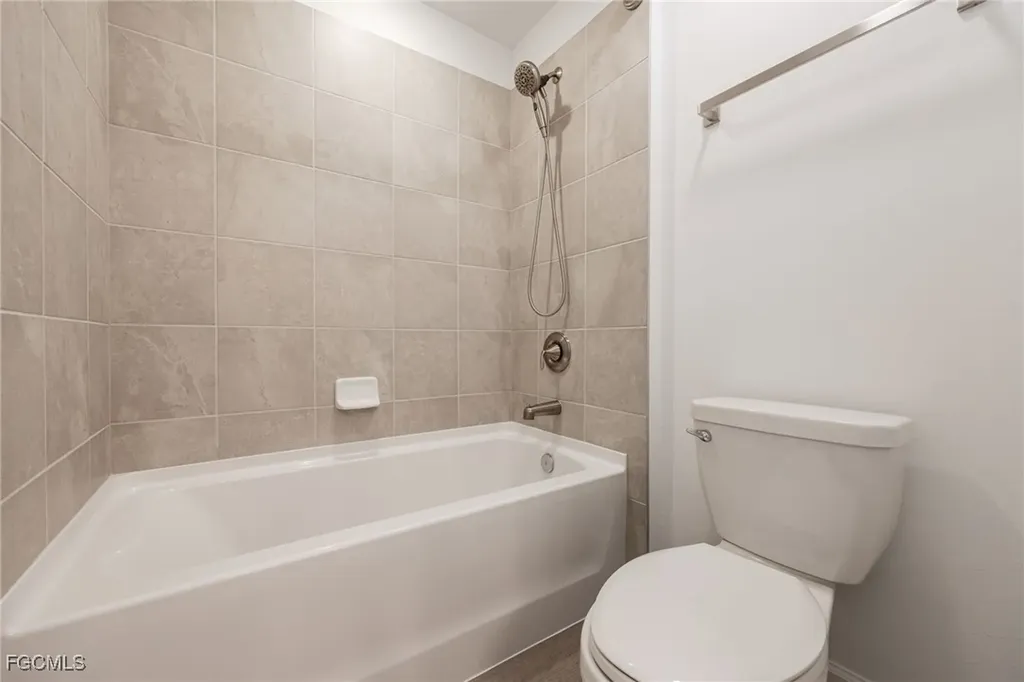 19112 Hanley Boulevard Estero FL 33928