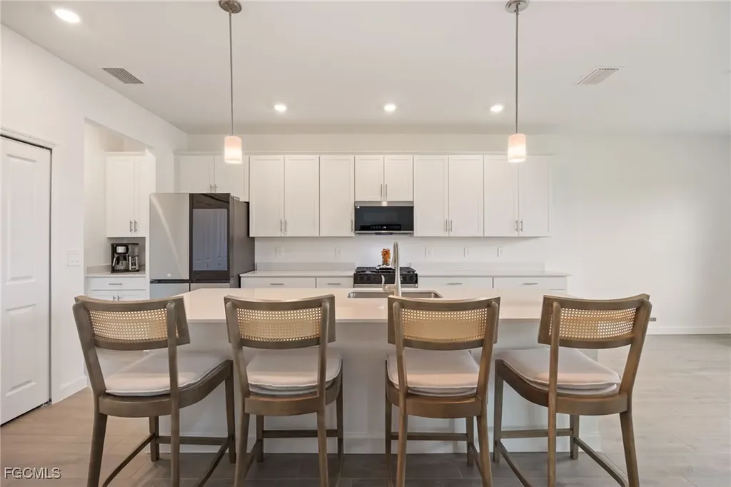 19112 Hanley Boulevard Estero FL 33928