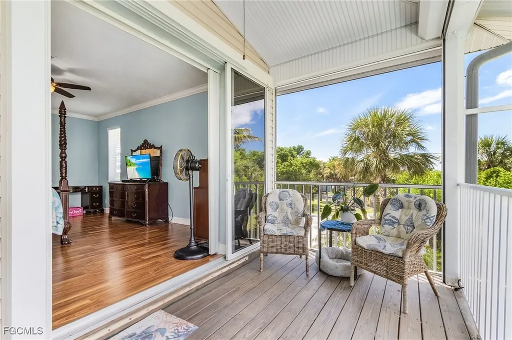 3351 Barra Circle Sanibel FL 33957