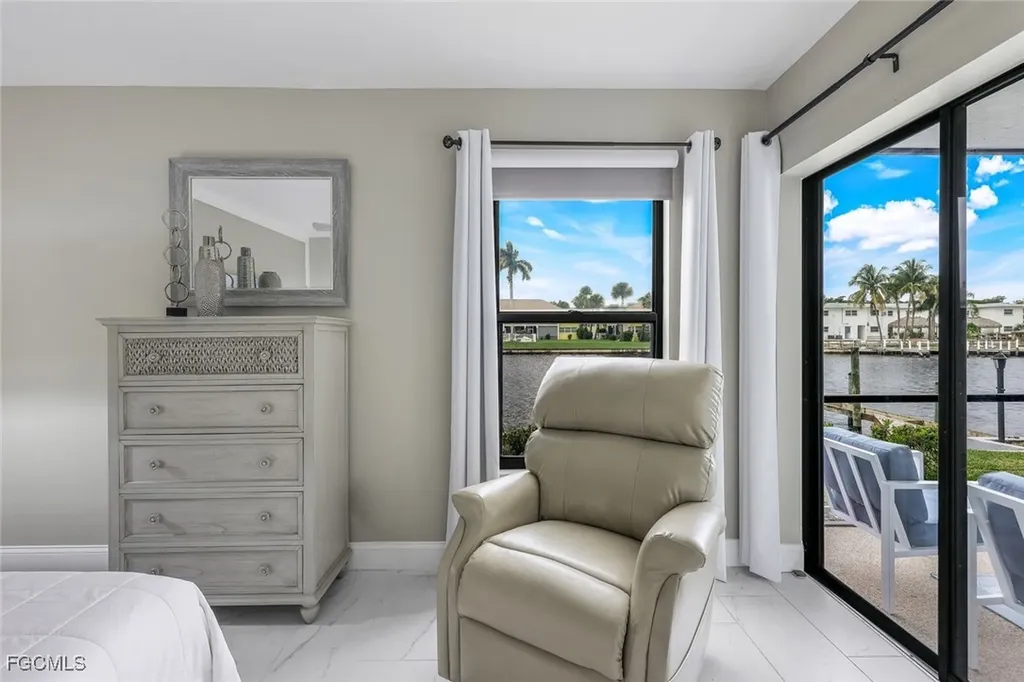 4616 SE 5th Place Cape Coral FL 33904