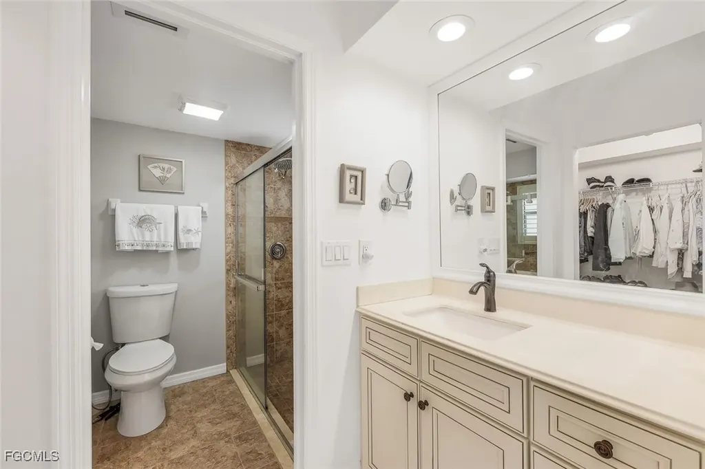 4616 SE 5th Place Cape Coral FL 33904