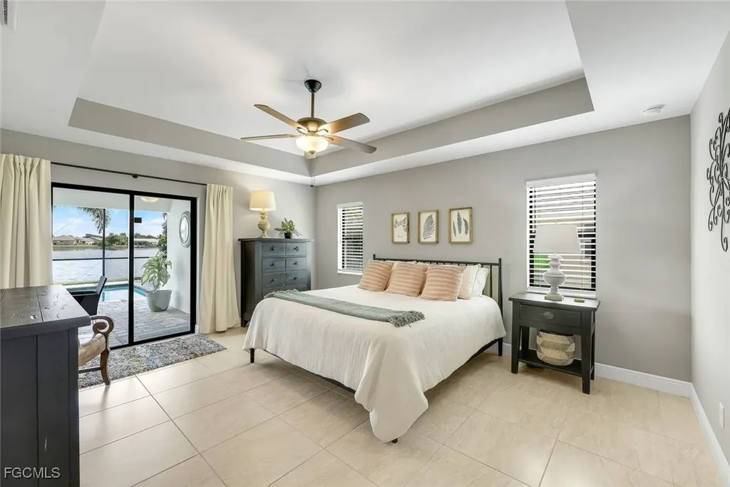 401 NE 19th Place Cape Coral FL 33909