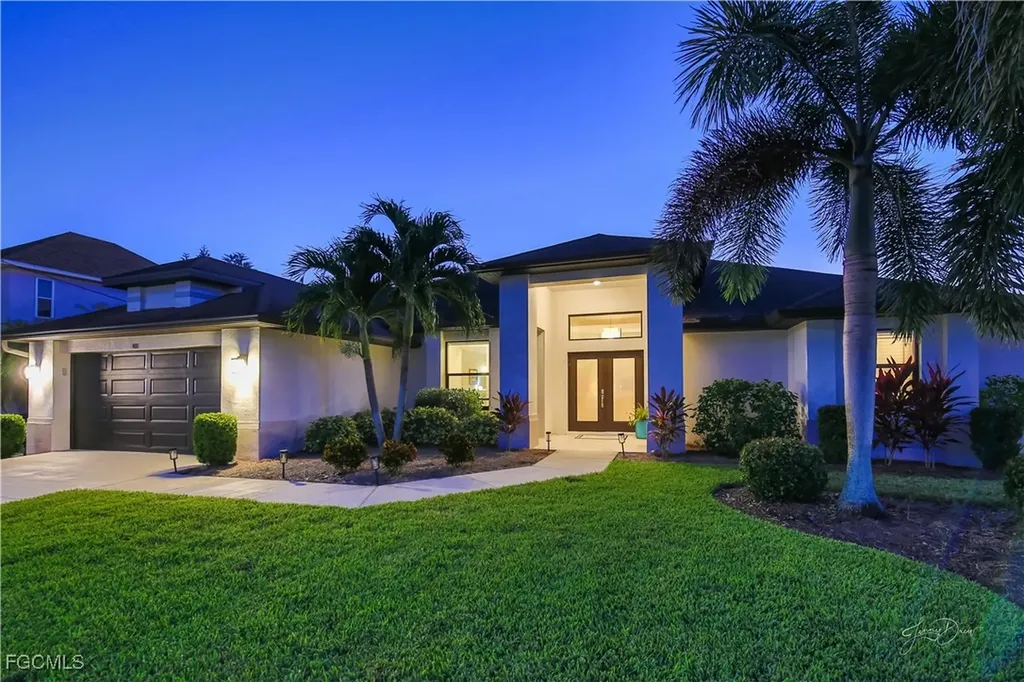 401 NE 19th Place Cape Coral FL 33909